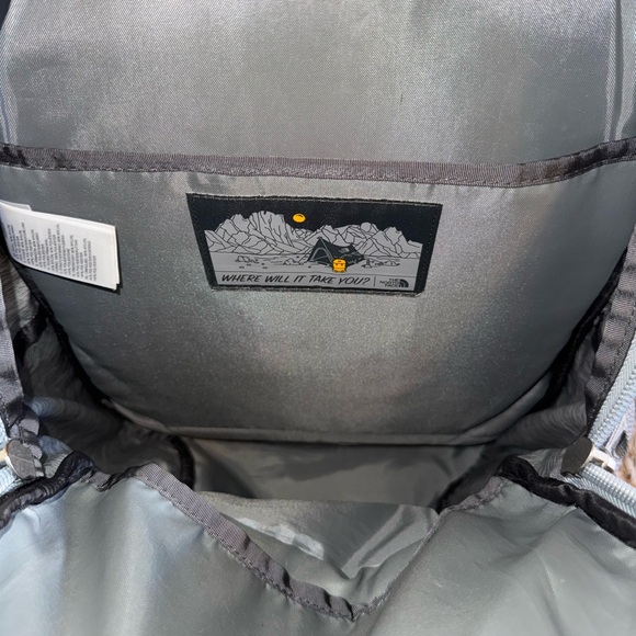 North Face Backpack - Picture 3 of 6